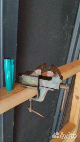 Тиски маленькие СССР