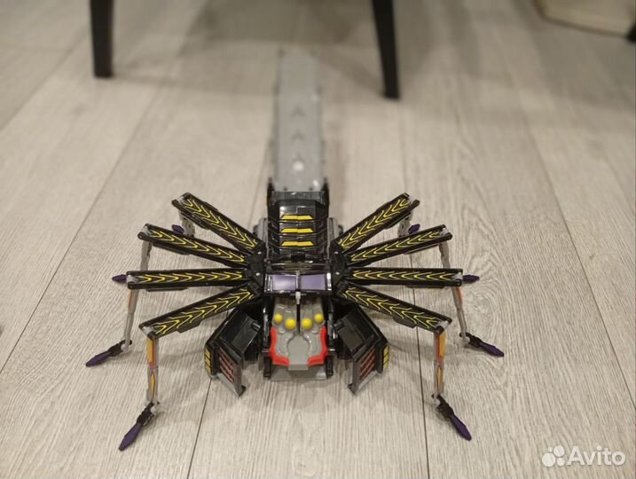 Игрушка (робот) не продаётся в России