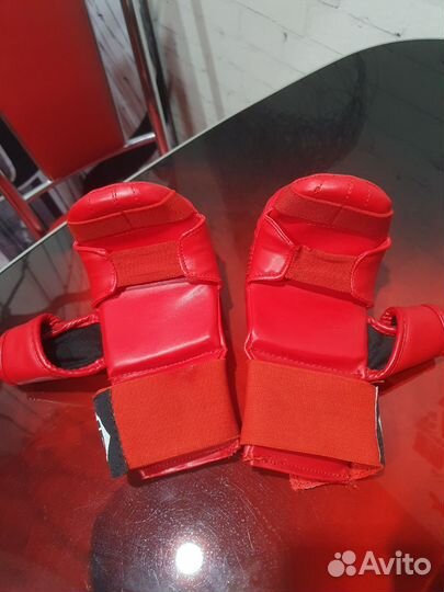 Перчатки для единоборств детские
