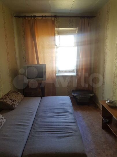 Комната 12 м² в 5-к., 4/5 эт.