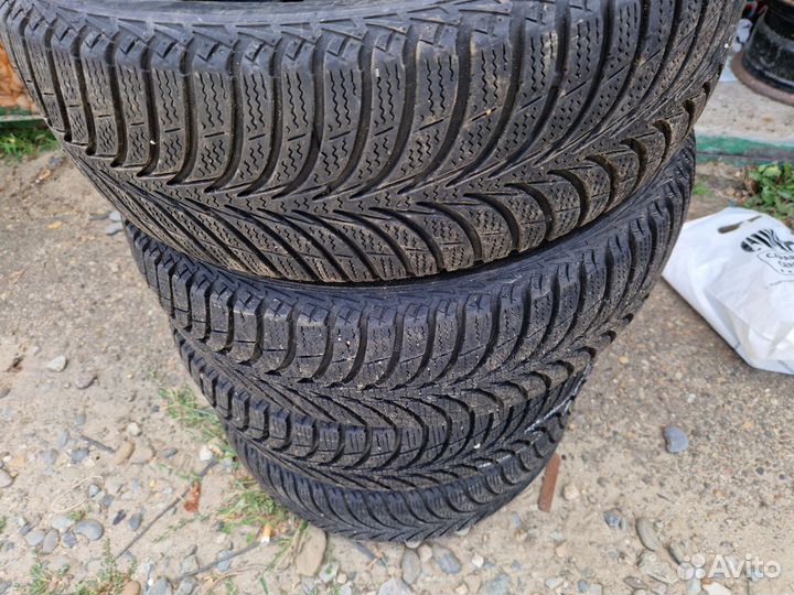 Goodyear UltraGrip Ice+ 185/60 R15 88T