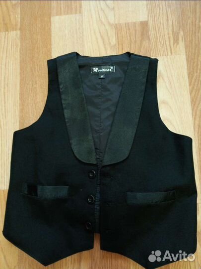 Жилет костюмный праздничный