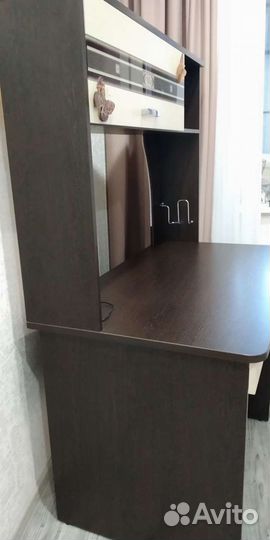 Компьютерный стол davita