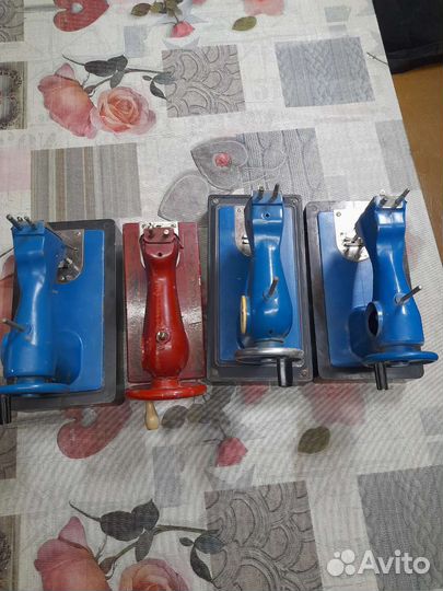 Советские детские швейные машинки(ремонт,запчасти)