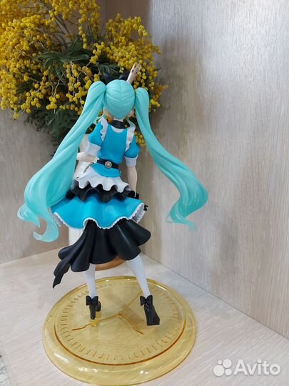 Оригинальная фигурка Hatsune Miku Alice