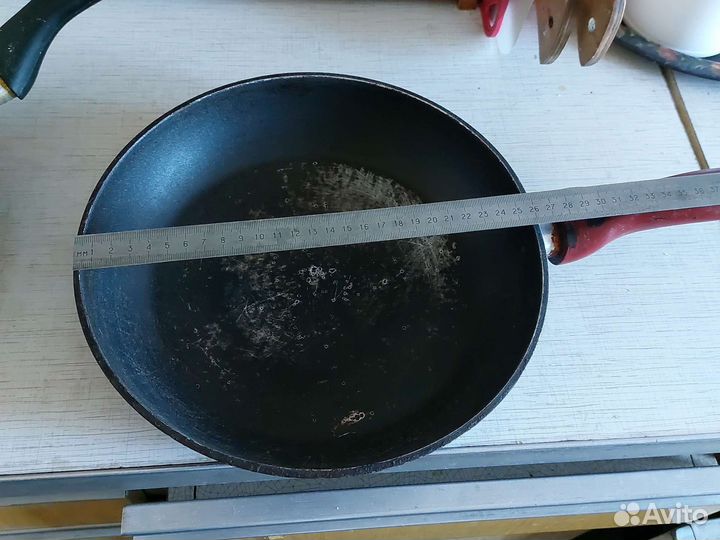 Сковороды, бедончик