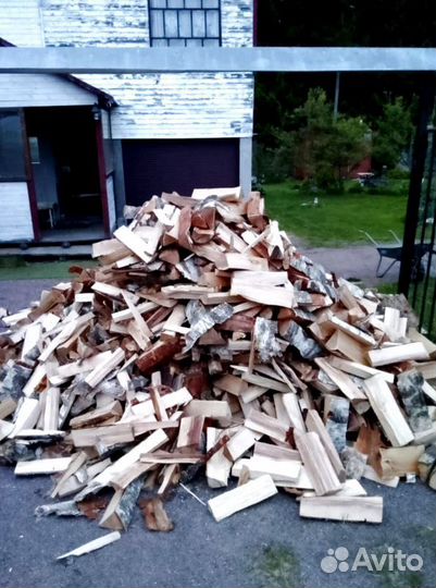 Дрова Березовые в наличии в Выборге