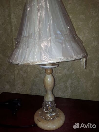 Лампа настольная