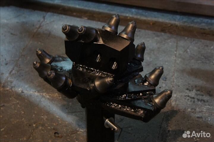 Бур скальный бсу диаметром 500