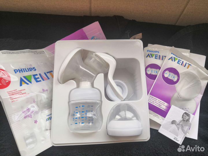 Молокоотсос ручной+ пакеты для стерилизации Avent