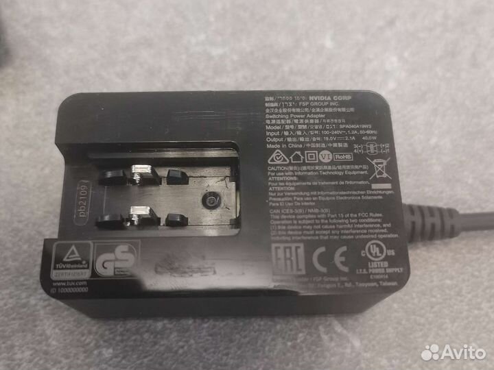 Зарядное устройство Nvidia Shield