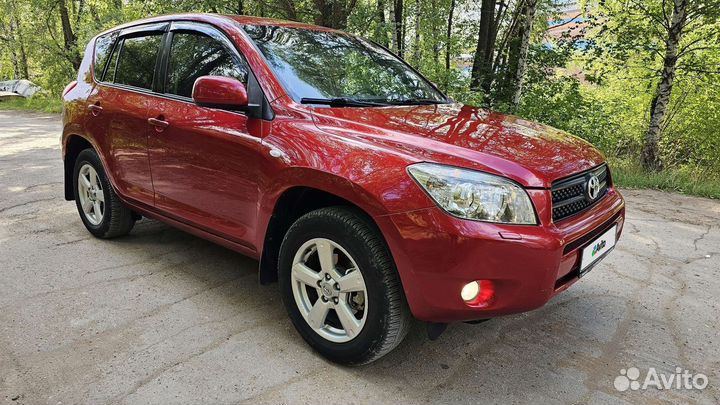 Toyota RAV4, 2008