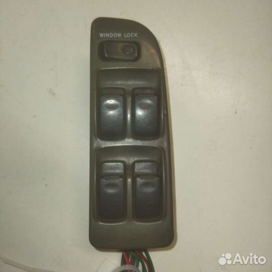 Блок управления стеклоподъемниками Kia Sportage 1