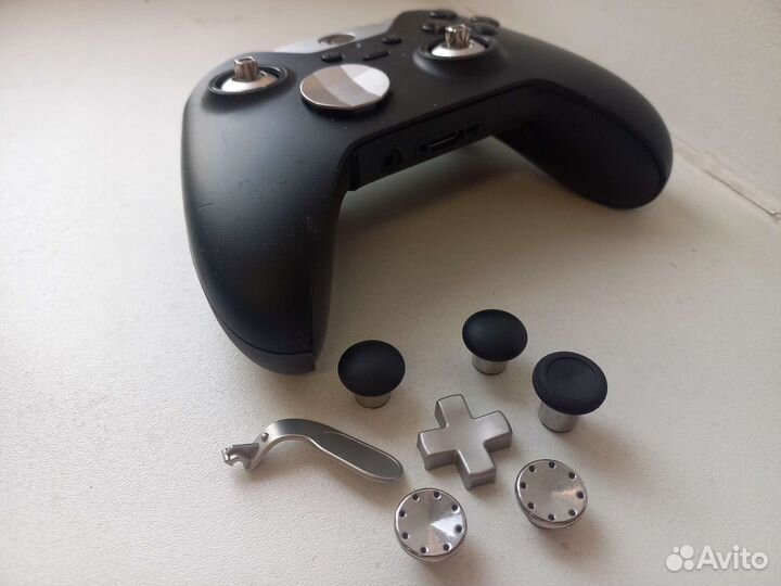 Геймпад Xbox One Elite