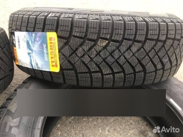 Pirelli Ice Zero FR 215/60 R16 99H