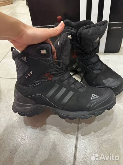 Зимние ботинки adidas оригинал (ультра теплые)