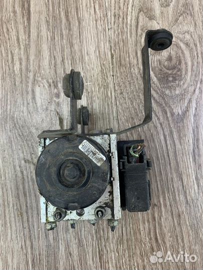 Блок abs Ford Focus 2