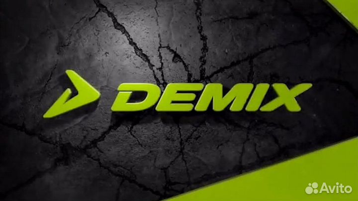 Продавец Demix ТЦ 
