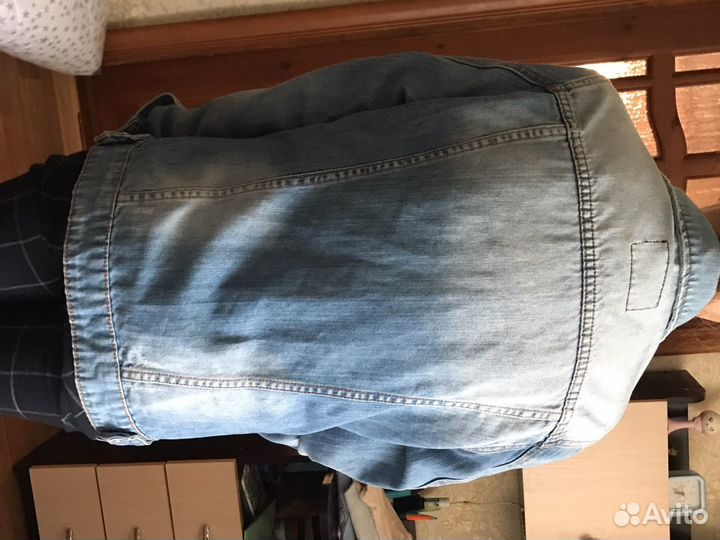 Джинсовая куртка