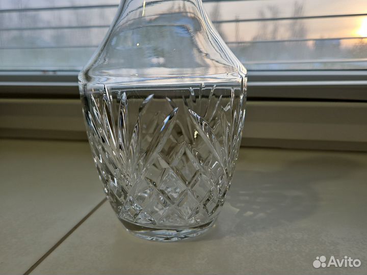 Хрустальный графин и стопки СССР