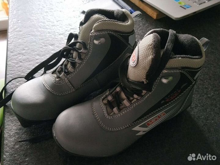 Лыжи 120см Палки и Ботинки беговые