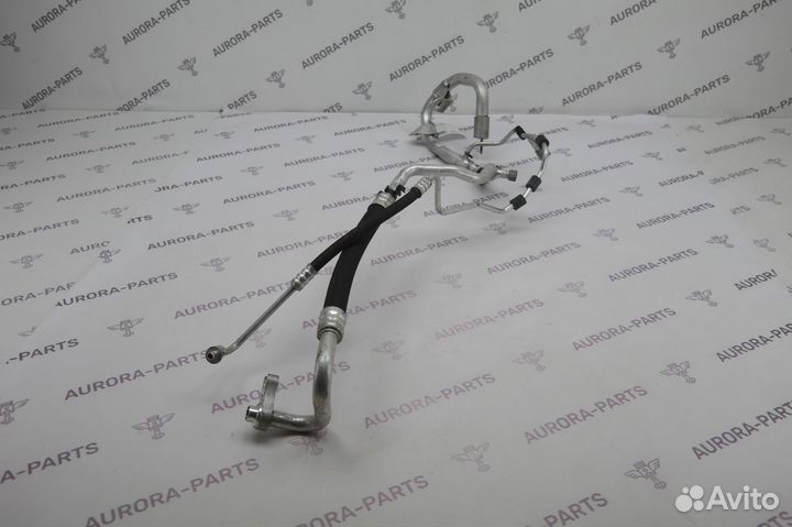 Трубка Mercedes E W213 2016