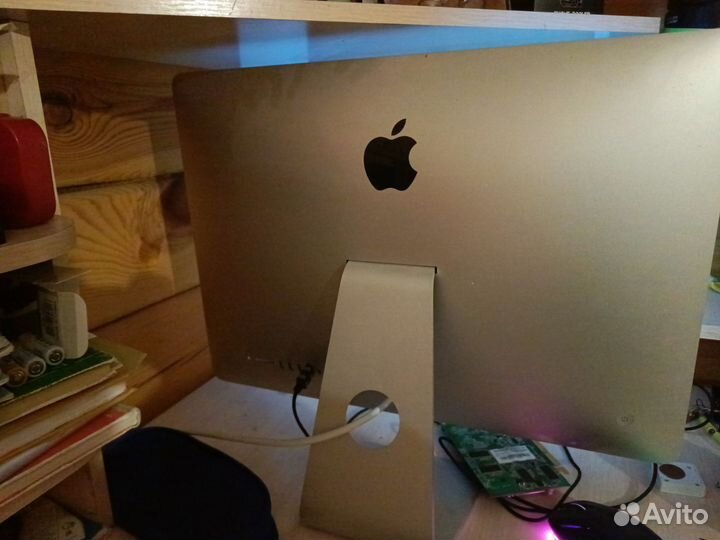Apple iMac 21.5
