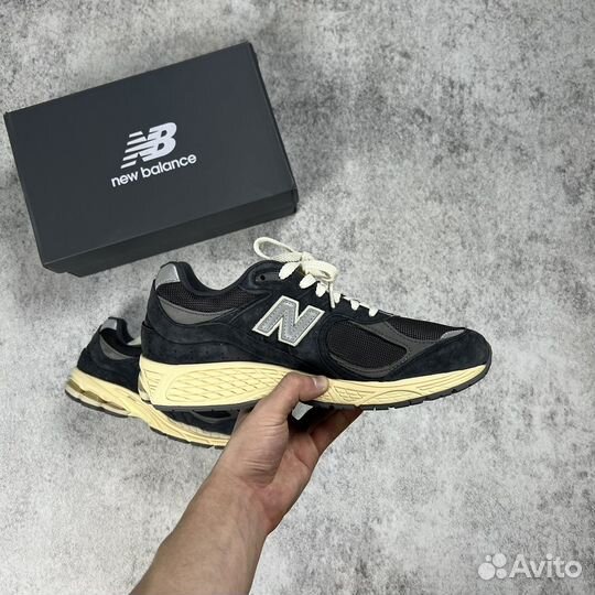 Кроссовки New Balance 2002R оригинал