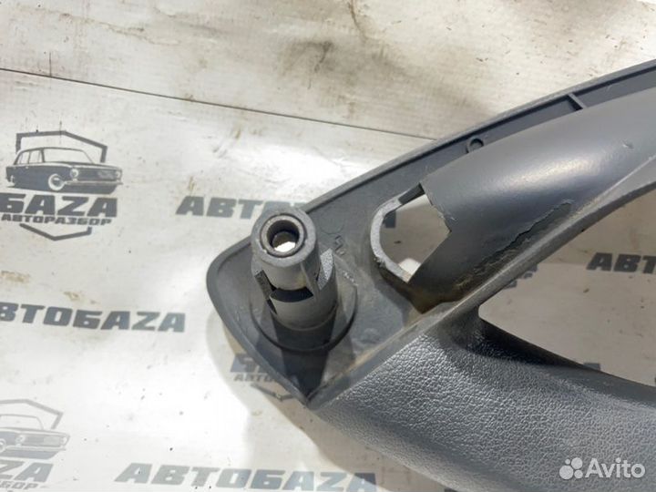 Ручка двери внутренняя задняя левая Ваз Калина