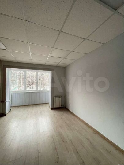 Торговая площадь, 64 м²