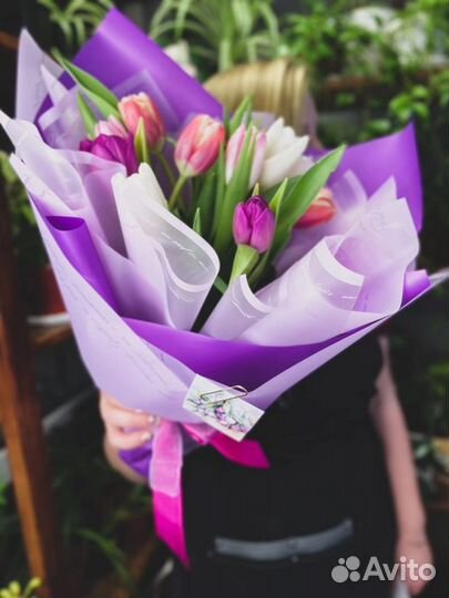 Тюльпаны розы цветы