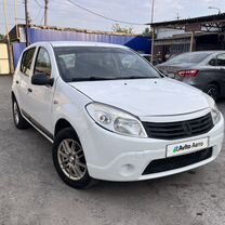 Renault Sandero 1.4 MT, 2010, 350 000 км, с пробегом, цена 409 000 руб.