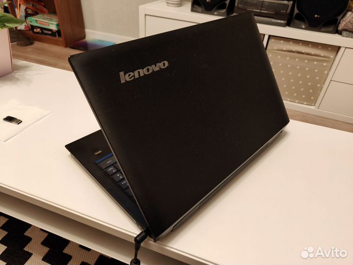 Ноутбук lenovo b560