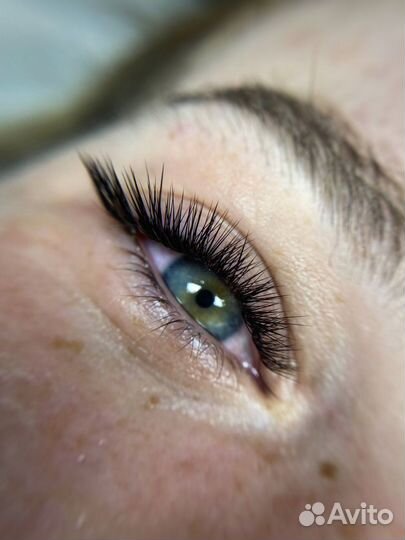 Наращивание ресниц