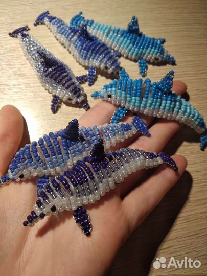 Украшения, аксессуары и фигурки из бисера