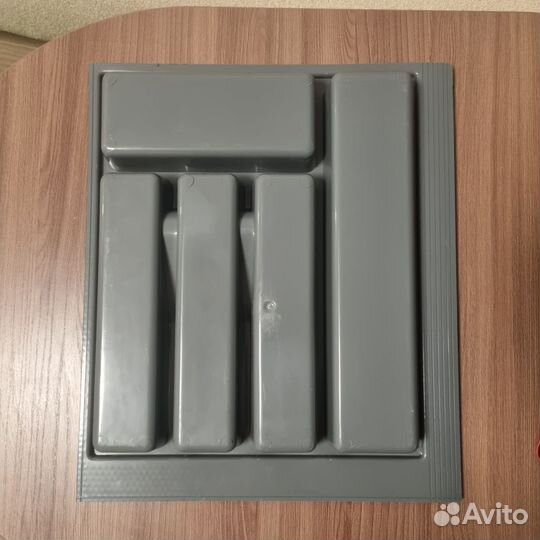 Лоток для столовых приборов