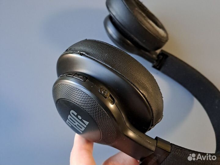 Наушники беспроводные JBL E55 BT