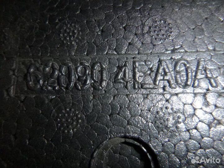 Усилитель переднего бампера (наполнитель) nissan q