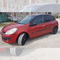 Renault Clio 1.6 AT, 2007, 207 000 км, с пробегом, цена 540 000 руб.