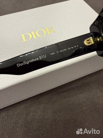 Солнечные очки Dior