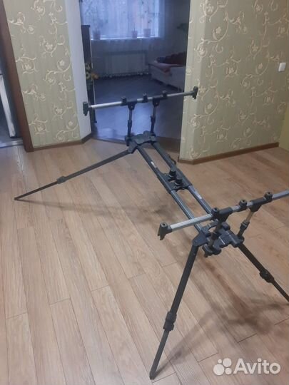 Ротпод для удилищ