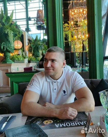 Управляющий, заместитель директора, менеджер