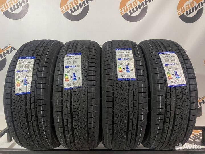 Triangle PL02 235/60 R17