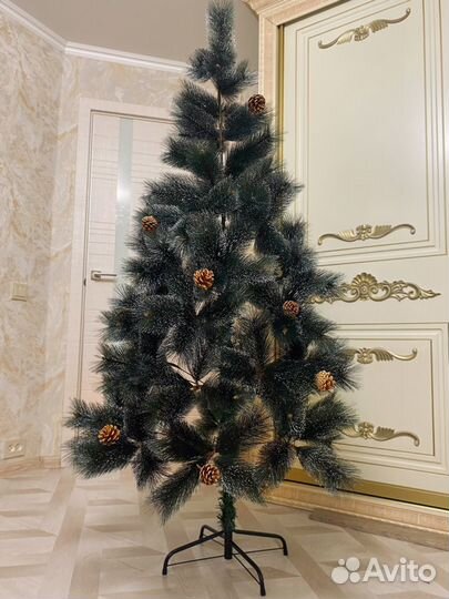 Елка искусственная