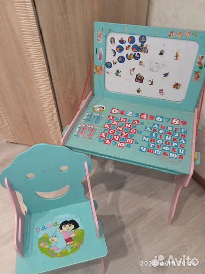 Письменный стол для школьника бу