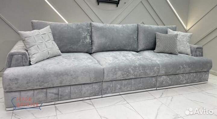 Большой раскладной диван от фабрики