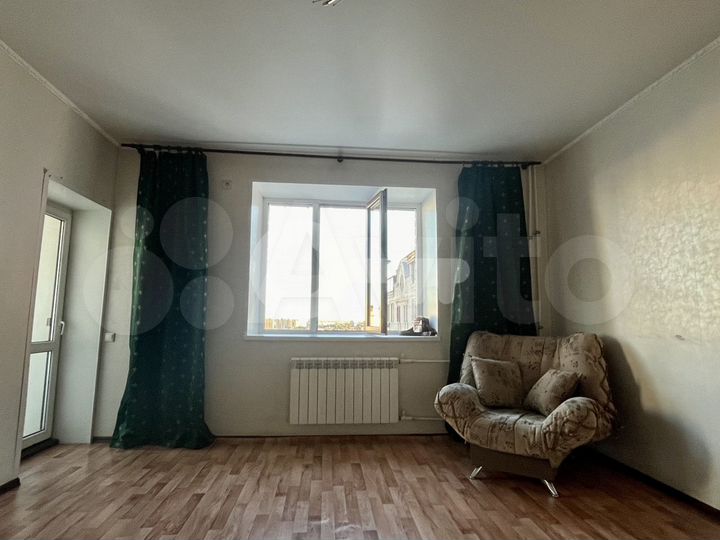 3-к. квартира, 82,5 м², 10/15 эт.