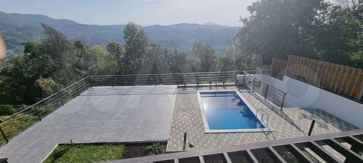 Дом 208 м² на участке 5,3 сот.