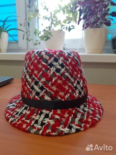 Шляпа женская