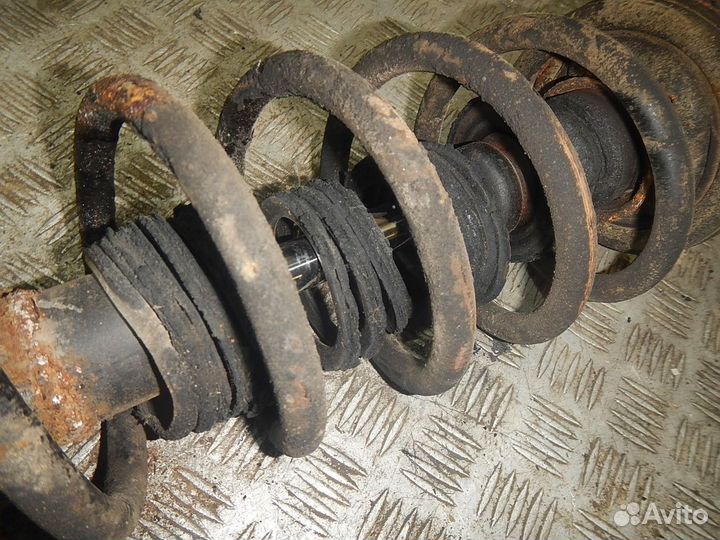 Амортизатор передний левый, Mazda -CX-7 (07)